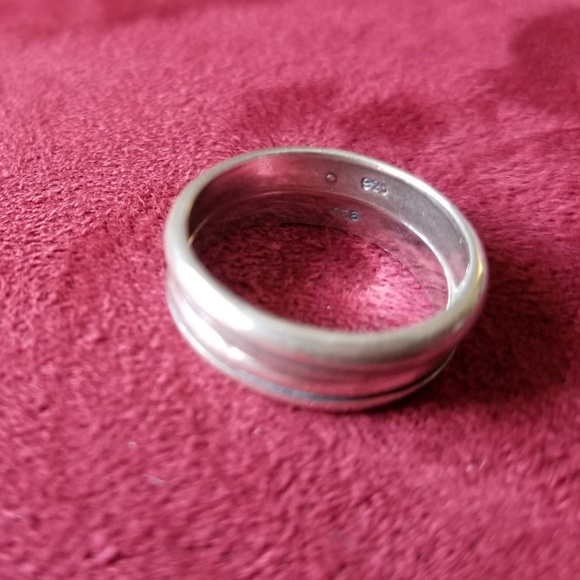 Two Silver Stackable Rings - Picture 4 of 5
